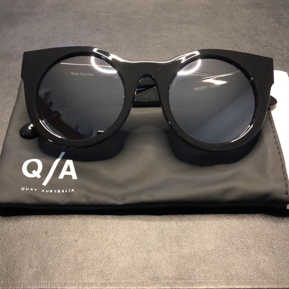Quay Australia Right Time sunglasses